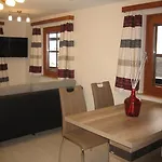 Gaesteheim Poetscher بيت ضيافة