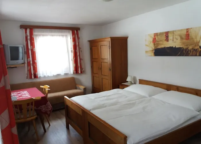 ゲストハウス Gaesteheim Poetscher